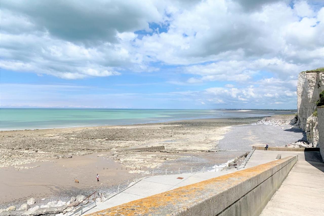 Ac34 - La Plage A Pied Woignarue Zewnętrze zdjęcie